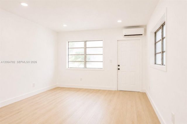 355 NE 55th Ter 1, Miami, FL 33137