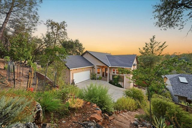 12757 Greenbrook Loop, Penn Valley, CA 95946