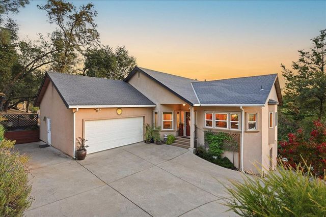 12757 Greenbrook Loop, Penn Valley, CA 95946