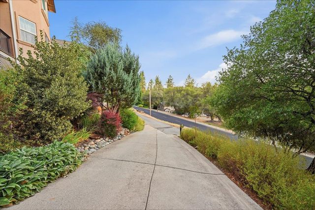12757 Greenbrook Loop, Penn Valley, CA 95946