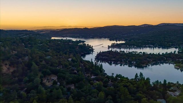 12757 Greenbrook Loop, Penn Valley, CA 95946