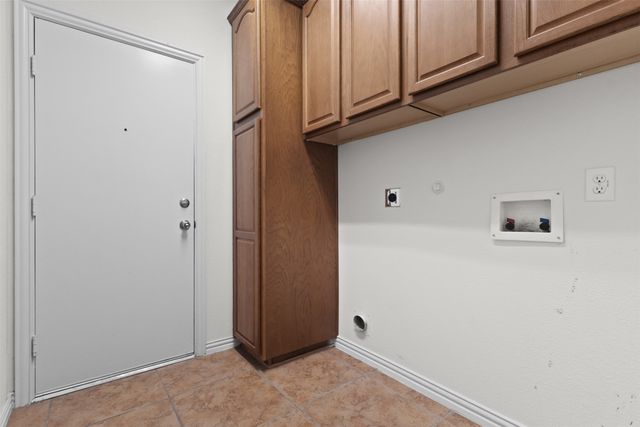 7513 Kallan Drive, Rowlett, TX 75089