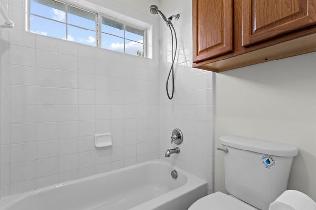 7513 Kallan Drive, Rowlett, TX 75089