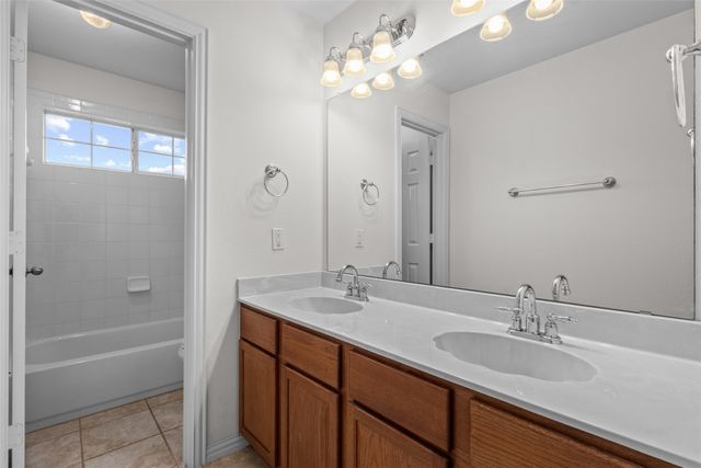 7513 Kallan Drive, Rowlett, TX 75089