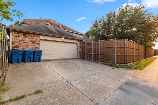 7513 Kallan Drive, Rowlett, TX 75089