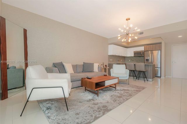 5300 Paseo Blvd 1707, Doral, FL 33166