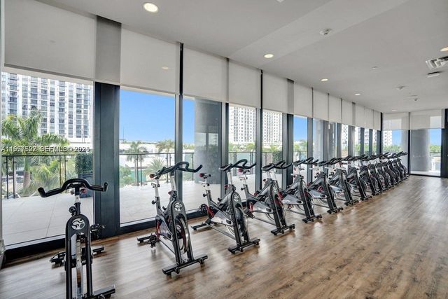 5300 Paseo Blvd 1707, Doral, FL 33166