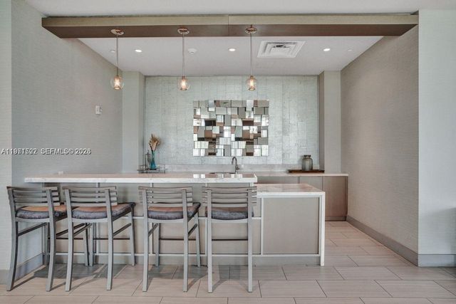 5300 Paseo Blvd 1707, Doral, FL 33166