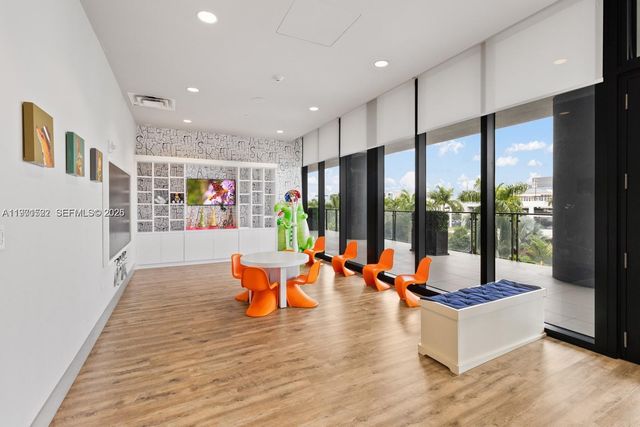 5300 Paseo Blvd 1707, Doral, FL 33166