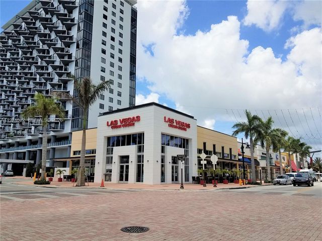 5300 Paseo Blvd 1707, Doral, FL 33166