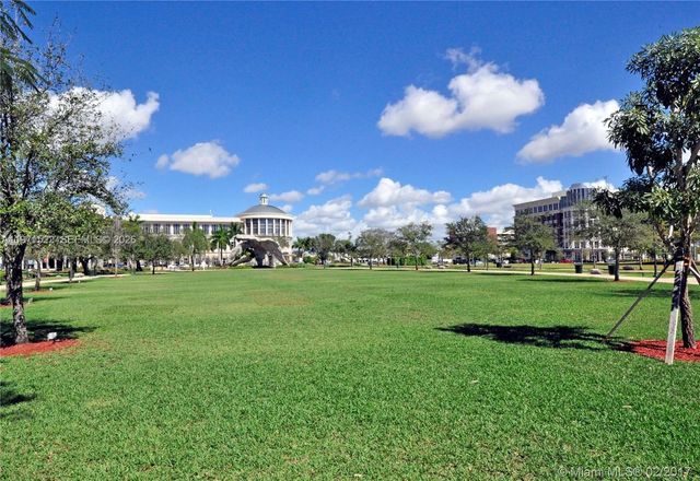 5300 Paseo Blvd 1707, Doral, FL 33166