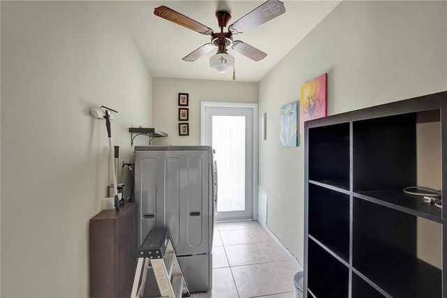 5760 SW 7th Street, Plantation, FL 33317