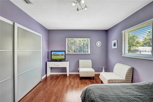 5760 SW 7th Street, Plantation, FL 33317