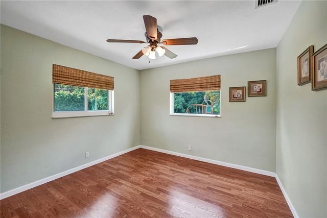 5760 SW 7th Street, Plantation, FL 33317