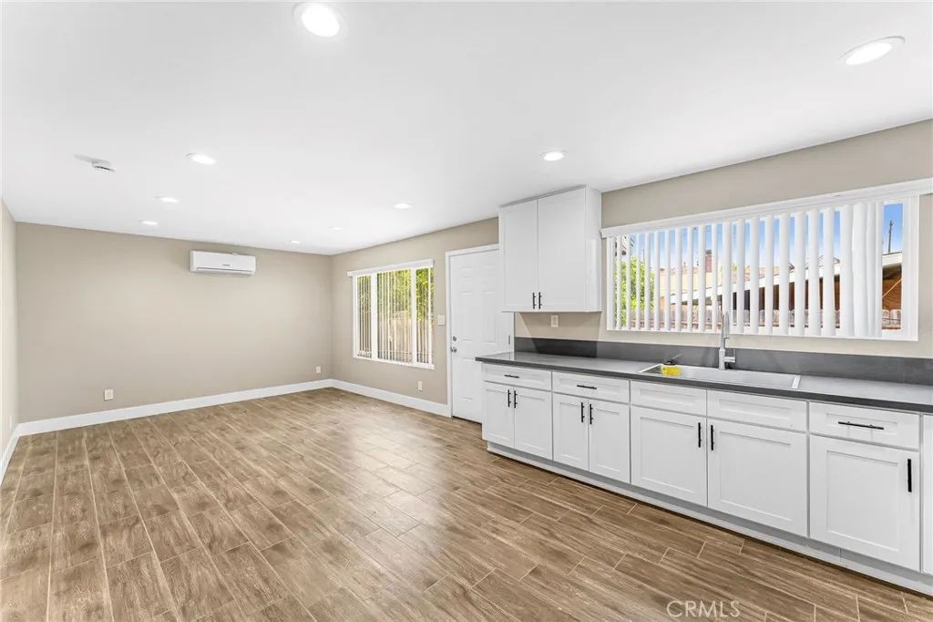 2417 W Stanford, Santa Ana, CA 92704