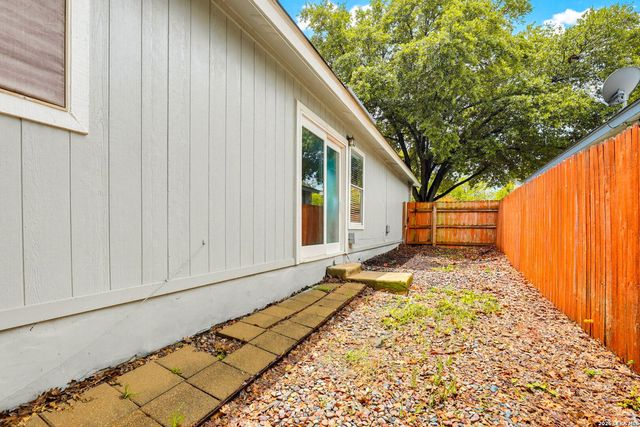 4543 STRADFORD PL, San Antonio, TX 78217