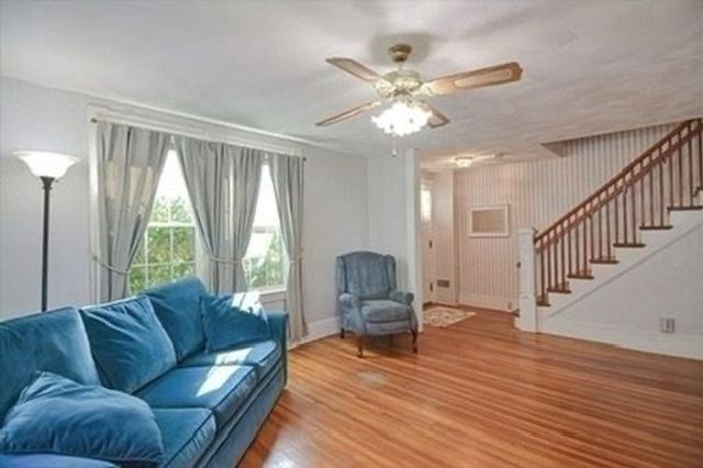 467 Gleasondale Rd 467, Stow, MA 01775