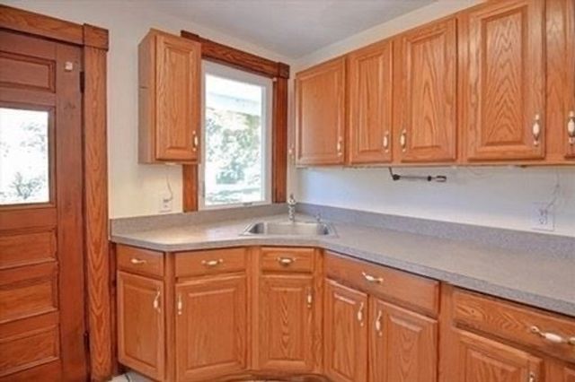 467 Gleasondale Rd 467, Stow, MA 01775