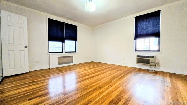 137-05 Franklin Avenue 6D, Flushing, NY 11355