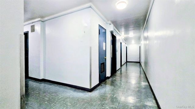 137-05 Franklin Avenue 6D, Flushing, NY 11355