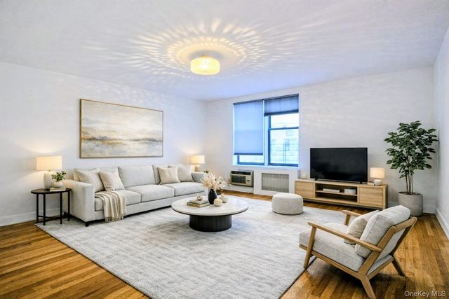 137-05 Franklin Avenue 6D, Flushing, NY 11355