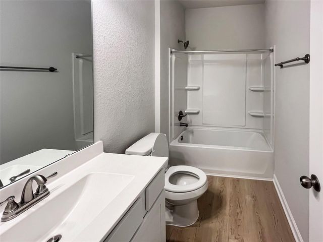 1614 River Scene Trail, Dayton, TX 77535