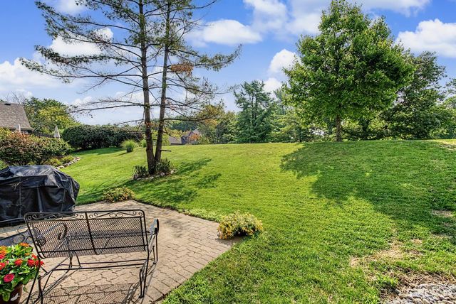 35 Pinehurst Place, Springboro, OH 45066