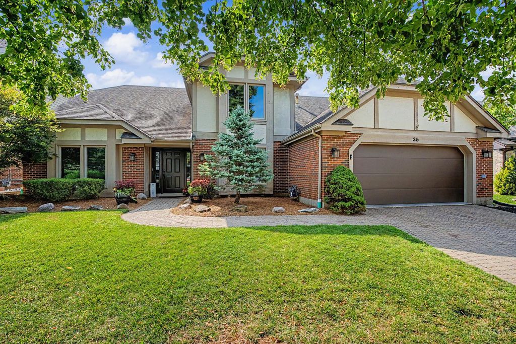 35 Pinehurst Place, Springboro, OH 45066