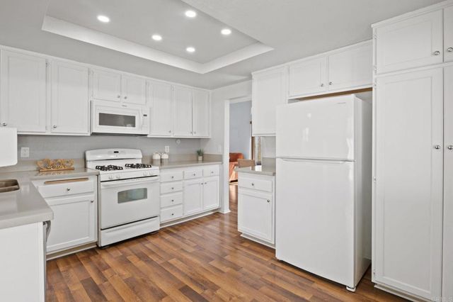 39845 Teal Drive, Murrieta, CA 92562
