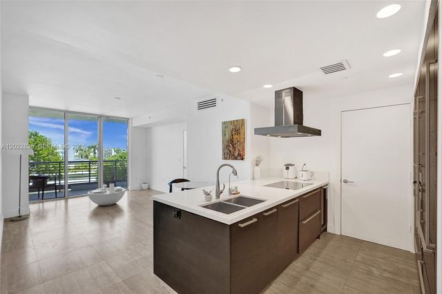 1445 16th St 404, Miami Beach, FL 33139