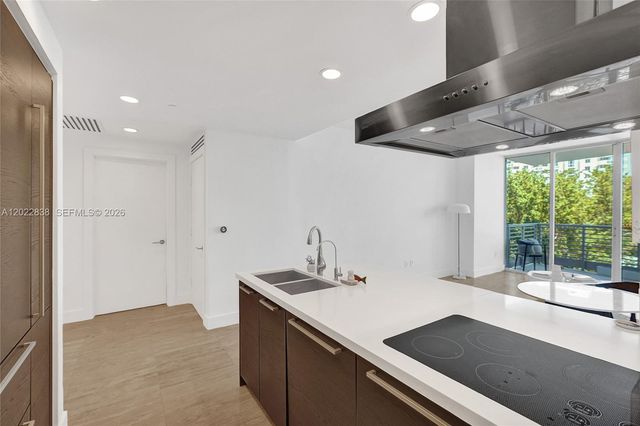 1445 16th St 404, Miami Beach, FL 33139