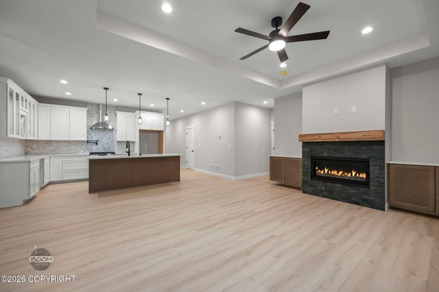 5837 S Gates Street, Palmer, AK 99645