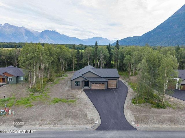5837 S Gates Street, Palmer, AK 99645