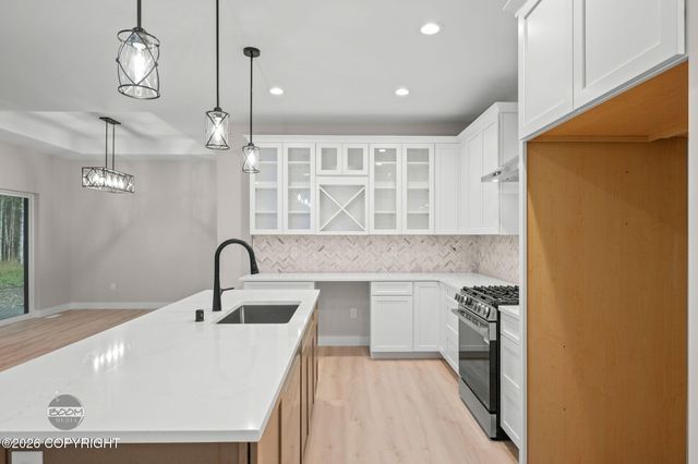 5837 S Gates Street, Palmer, AK 99645