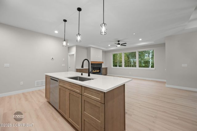 5837 S Gates Street, Palmer, AK 99645