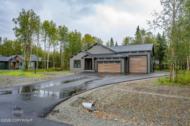 5837 S Gates Street, Palmer, AK 99645