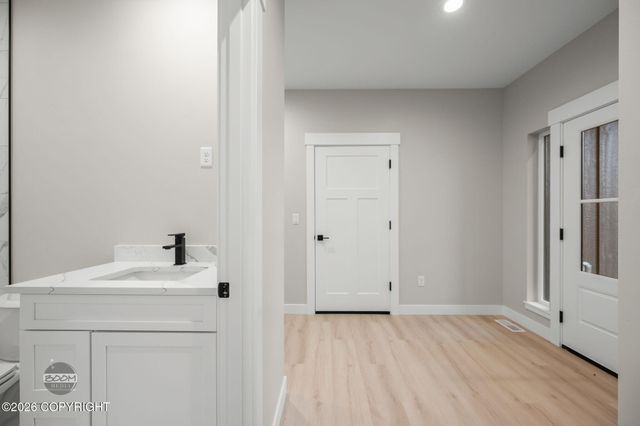 5837 S Gates Street, Palmer, AK 99645