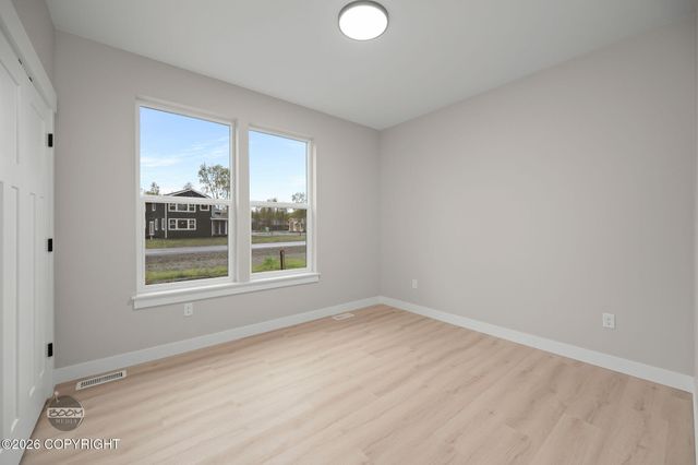 5837 S Gates Street, Palmer, AK 99645