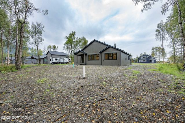 5837 S Gates Street, Palmer, AK 99645