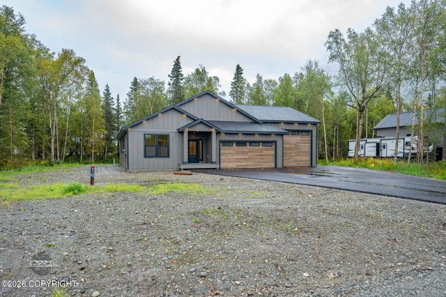 5837 S Gates Street, Palmer, AK 99645