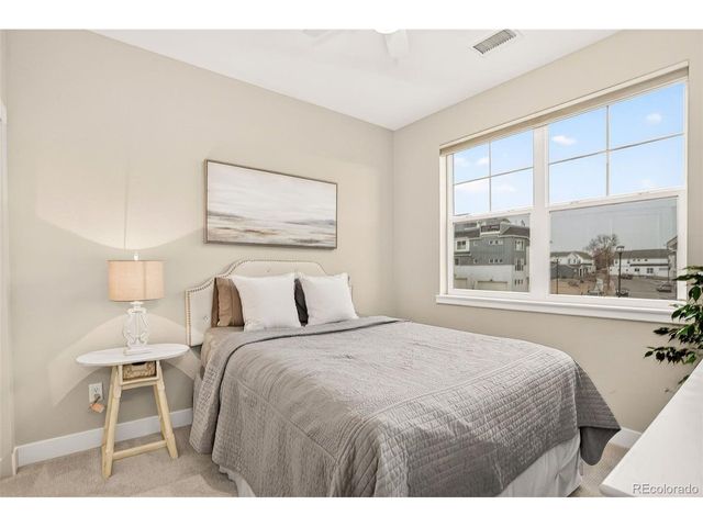 6222 W 28th Ct, Edgewater, CO 80214