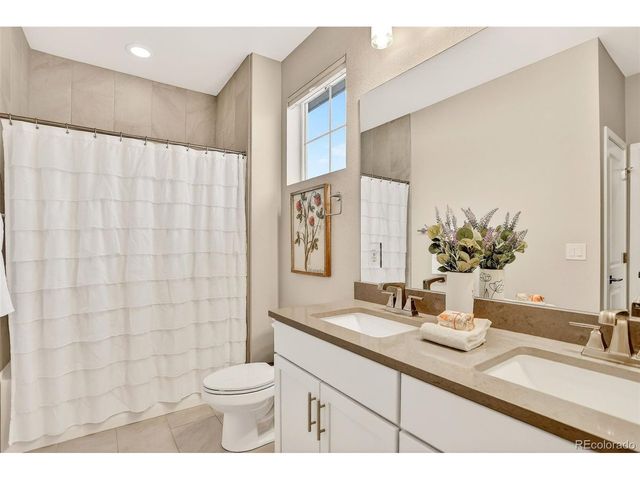 6222 W 28th Ct, Edgewater, CO 80214