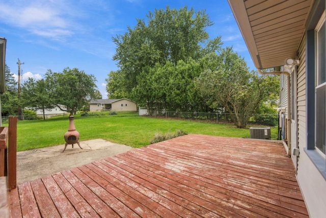 1221 Calumett Drive, Cedar Falls, IA 50613