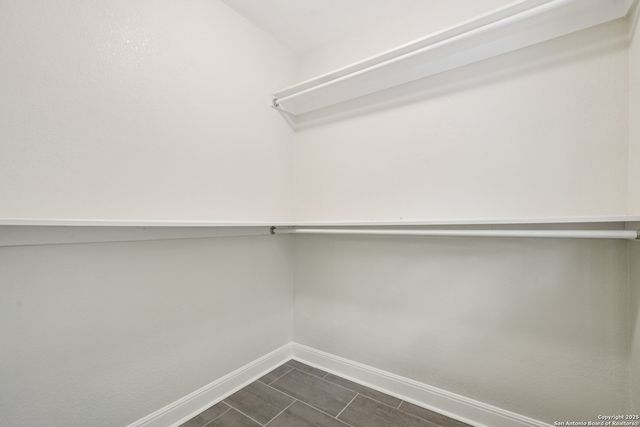 1139 W Russell Pl, San Antonio, TX 78201