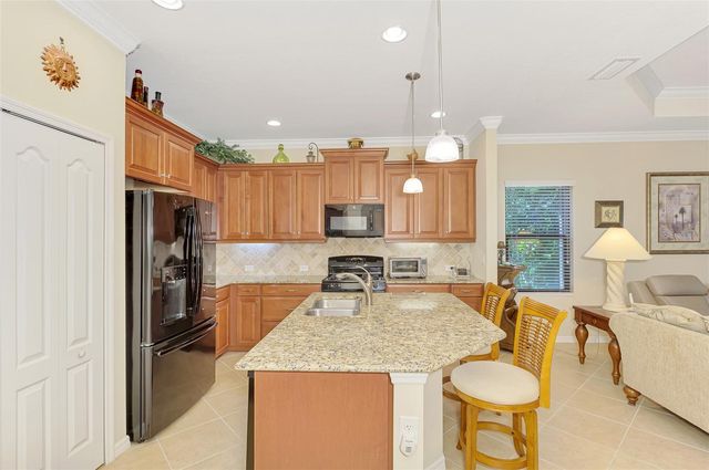 11513 FAKAHATCHEE COURT, Venice, FL 34293