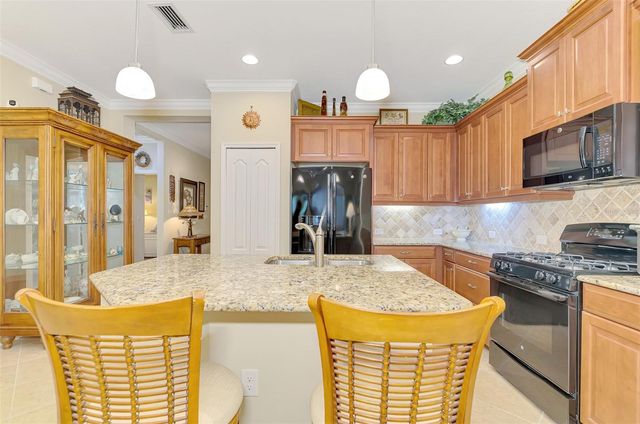 11513 FAKAHATCHEE COURT, Venice, FL 34293