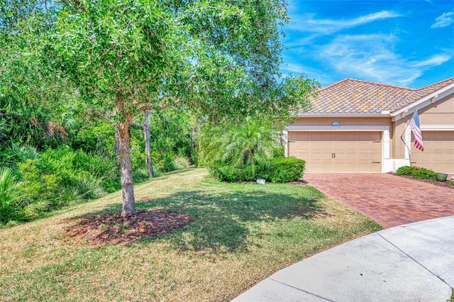11513 FAKAHATCHEE COURT, Venice, FL 34293