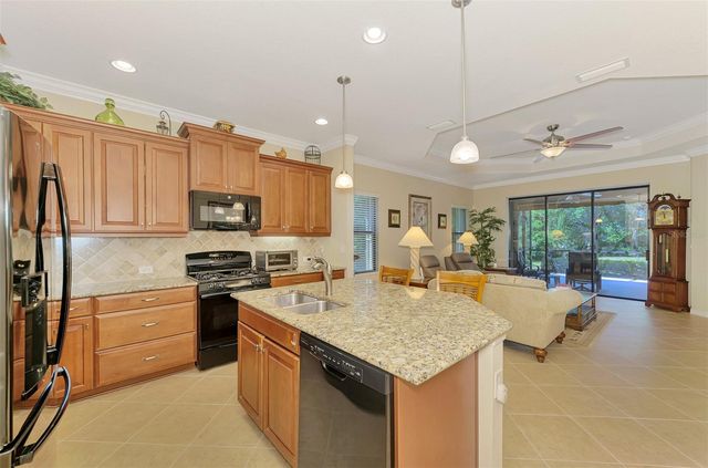 11513 FAKAHATCHEE COURT, Venice, FL 34293