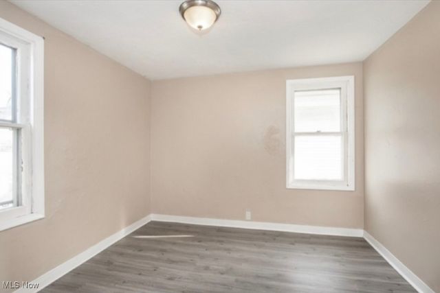 4609 Pearse Avenue, Newburgh Heights, OH 44105