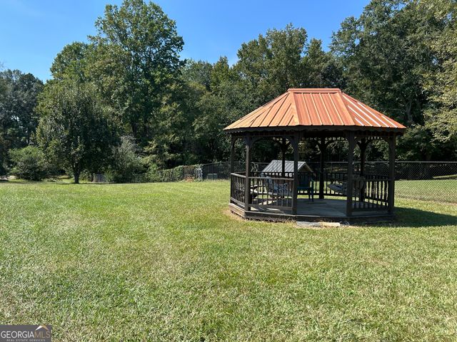817 Yonah Homer Road, Maysville, GA 30558